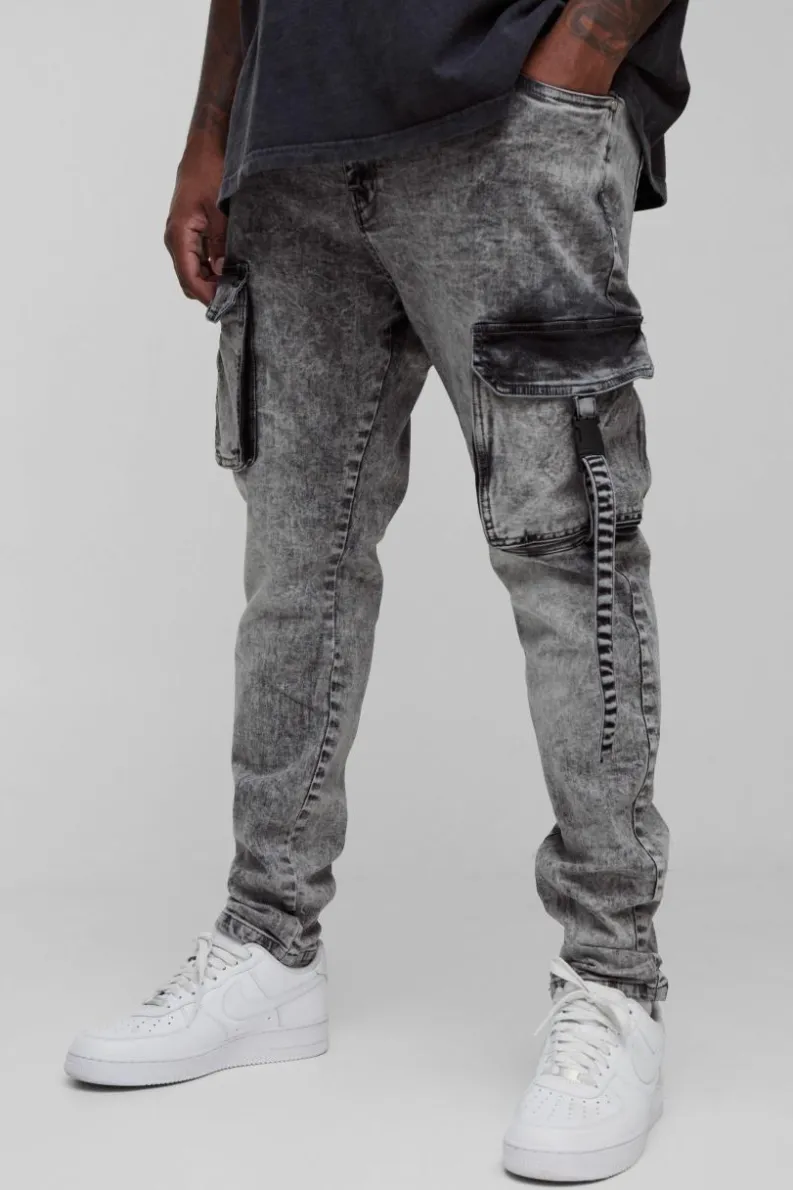 Best boohooMAN Plus Skinny Multi Pocket Strap Detail Cargo Jeans grey