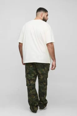 Flash Sale boohooMAN Plus Slim Stacked Flare Multi Cargo Camo Bandana Trouser dark green