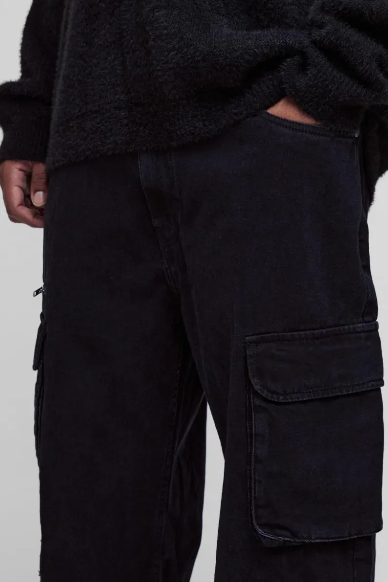 Fashion boohooMAN Plus Straight Fit Rip & Repair Popper Hem Cargo Jeans black
