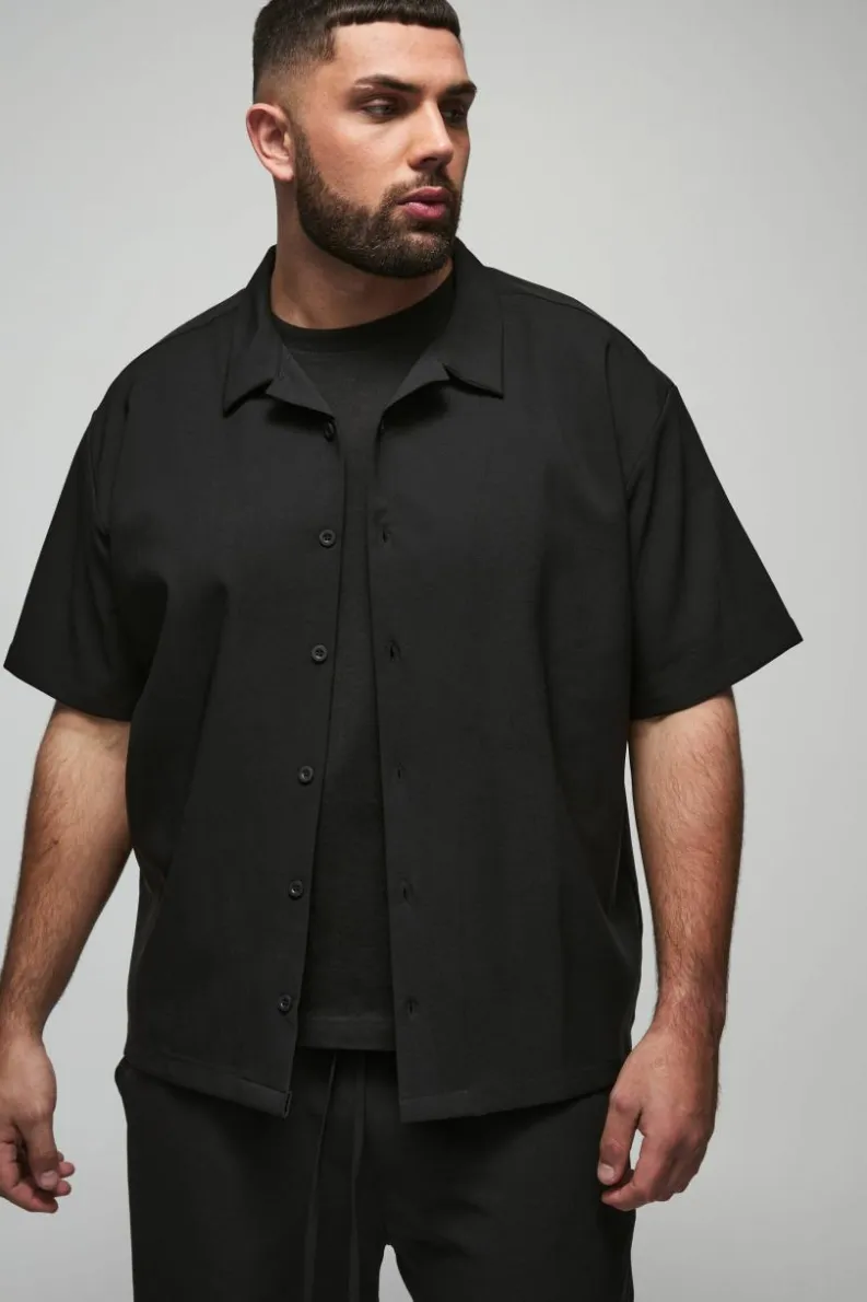 Flash Sale boohooMAN Plus Stretch Woven Boxy Revere Shirt black