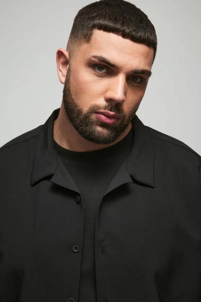 Flash Sale boohooMAN Plus Stretch Woven Boxy Revere Shirt black