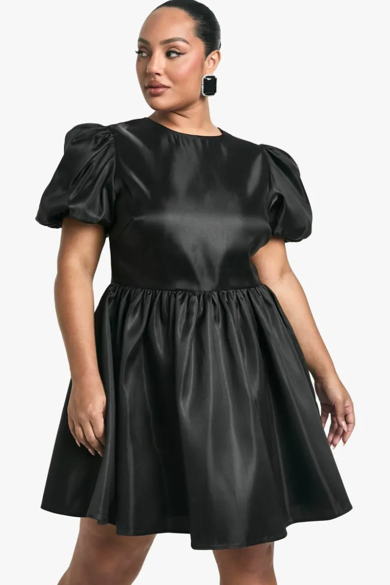 New boohoo Plus Taffeta Bow Back Puff Sleeve Skater Dress black