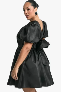 New boohoo Plus Taffeta Bow Back Puff Sleeve Skater Dress black