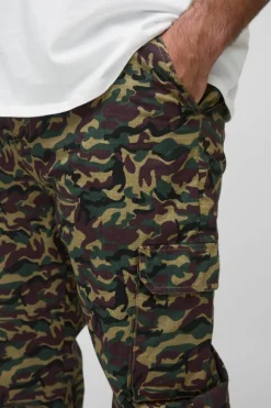 Best Sale boohooMAN Plus Washed Ripstop Stacked Zip Hem Camo Cargo Trousers khaki