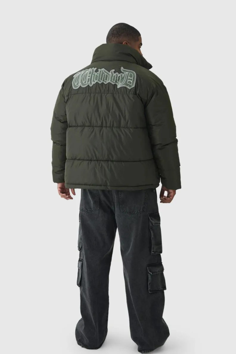 New boohooMAN Plus Worldwide Applique Funnel Neck Puffer Jacket In khaki