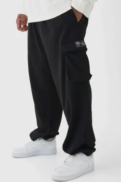 Cheap boohooMAN Plus Woven Tab Oversized Fit Cargo Joggers black