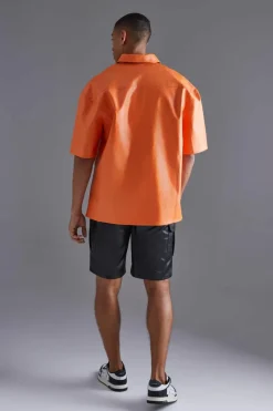 Store boohooMAN PU Oversized Shirt orange