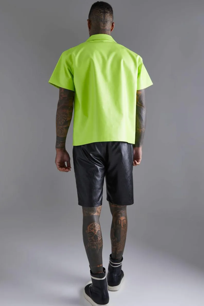 Fashion boohooMAN PU Short Sleeve Revere Boxy Applique Flame Shirt green
