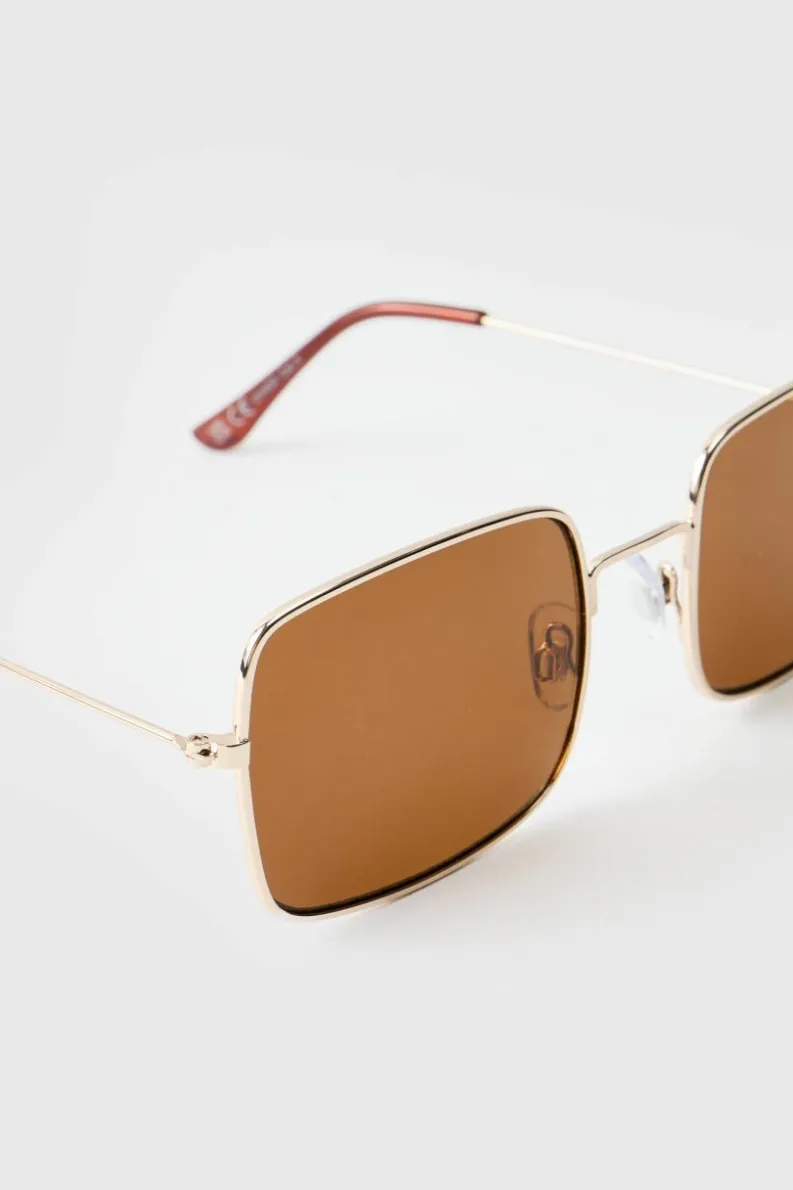Cheap boohooMAN Rectangular Metal Sunglasses gold