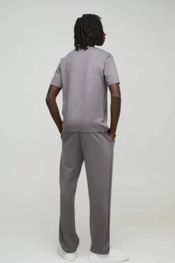 Best Sale boohooMAN Regular Fit Premium Scuba Pintuck Jogger dark grey