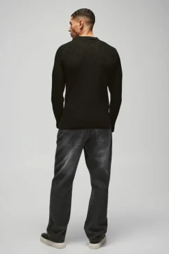 Store boohooMAN Regular Fit Ribbed V Neck Collar Knitted Polo black