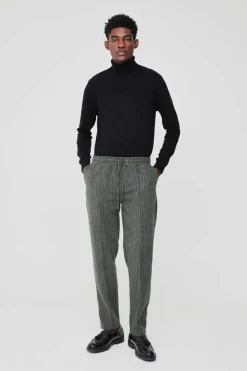 Shop boohoo Regular Pinstripe Wool Look Set forest