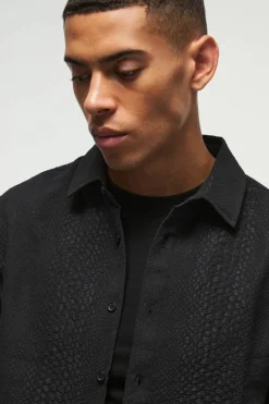 Hot boohooMAN Regular Snake Jacquard Collared Shirt black