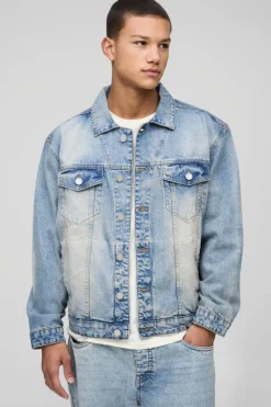 Online boohooMAN Regular Stonewash Denim Jacket light blue