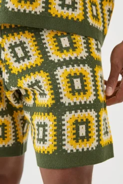 Fashion boohooMAN Relaxed Crochet Knit Short khaki