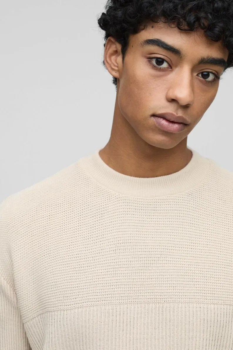 Hot boohooMAN Relaxed Fit Extended Neck Ribbed Knit Panel Jumper stone
