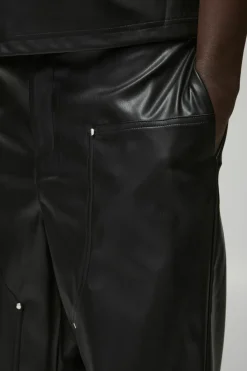 Outlet boohooMAN Relaxed Fit Fixed Waistband PU Worker Panel Trousers black