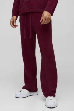 Store boohooMAN Relaxed Fit Fluffy Knitted Joggers burgundy