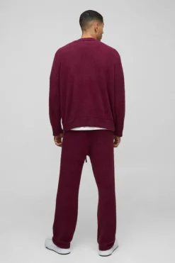 Store boohooMAN Relaxed Fit Fluffy Knitted Joggers burgundy