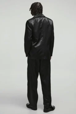 Store boohooMAN Relaxed Fit Liquid Metallic Belted Tailored Trousers black