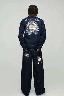 Store boohooMAN Relaxed Fit Official Printed Jeans indigo