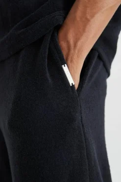 Clearance boohooMAN Relaxed Fit Premium Towelling Jogger black