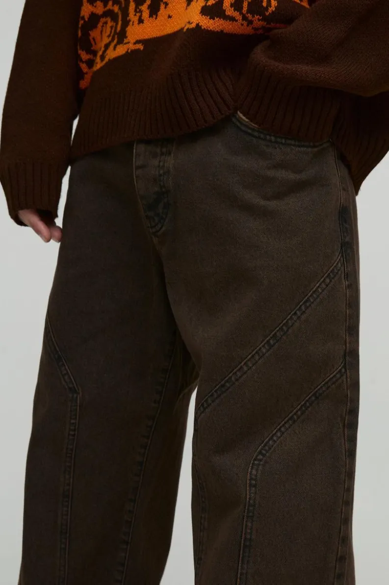 Discount boohooMAN Relaxed Fit Rigid Seam Detail Jeans brown