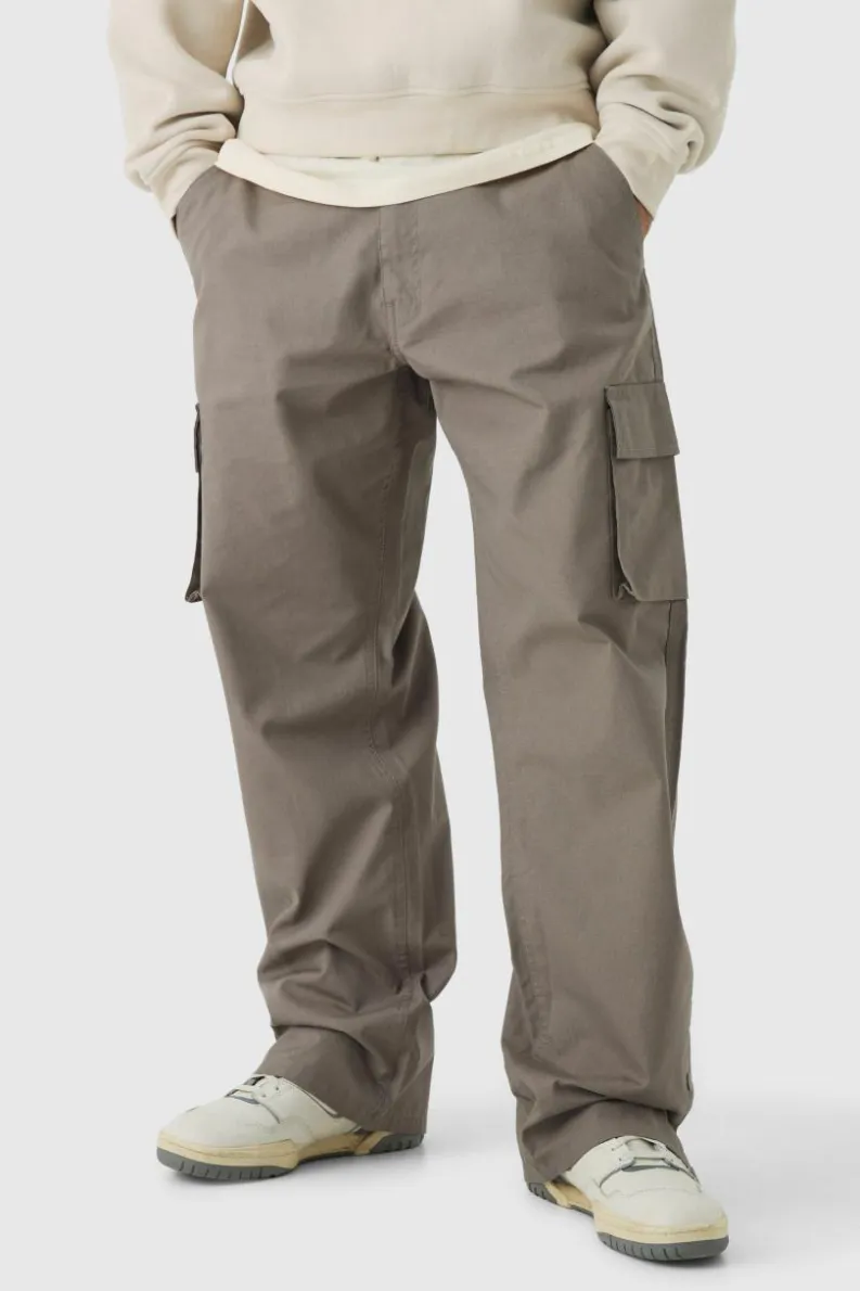 Online boohooMAN Relaxed Fit Ripstop Cargo Trousers With Popper Hem taupe