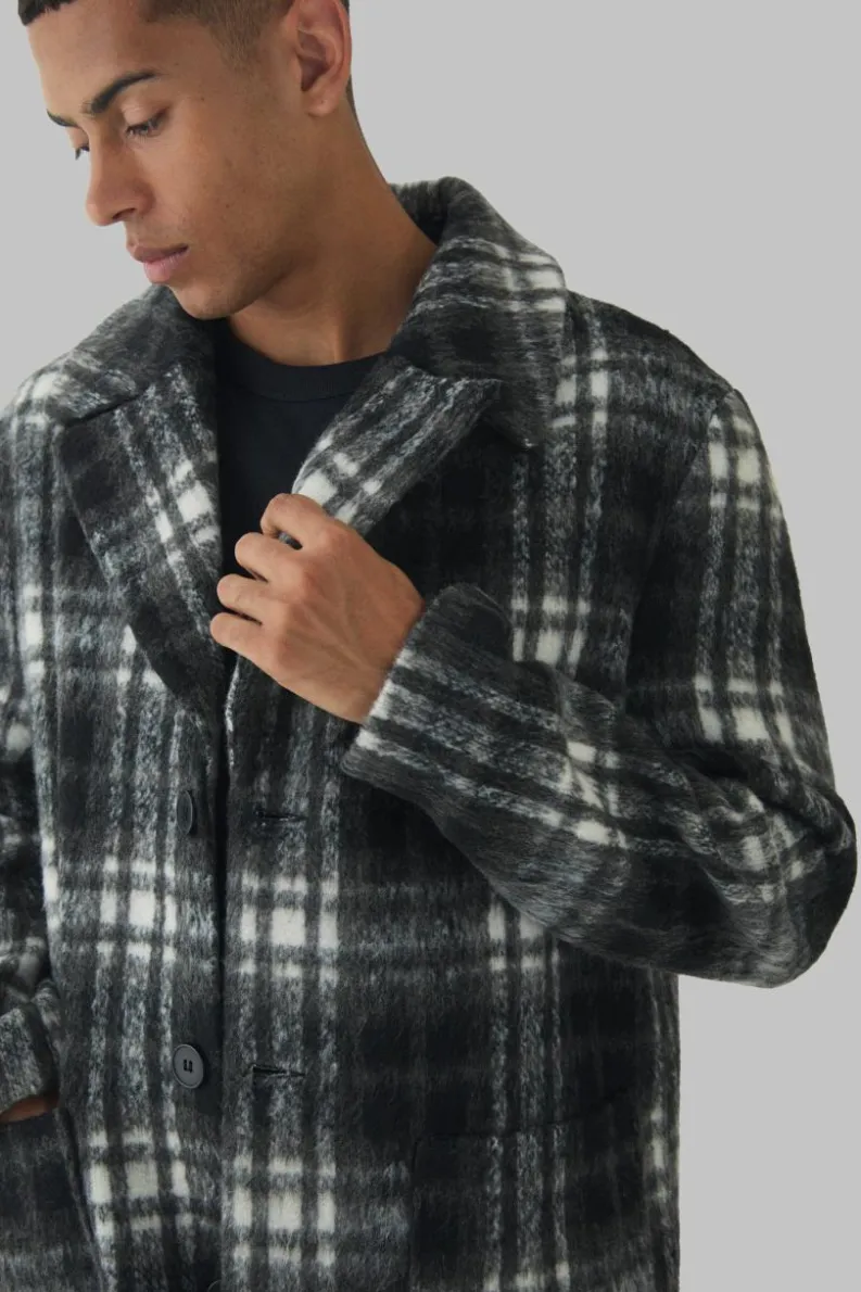 Fashion boohooMAN Relaxed Fit Single Breasted Check Overcoat In black
