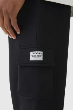 New boohooMAN Relaxed Fit Woven Tab Basic Cargo Jogger black