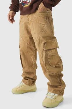 Store boohooMAN Relaxed Heavyweight Twill Panelled Cargo Trousers sand
