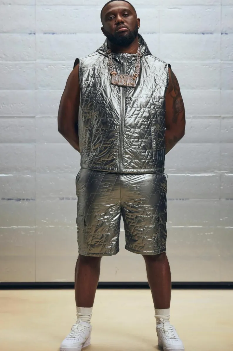 Outlet boohooMAN Relaxed Jort Fit Metallic Nylon Quilted Woven Shorts charcoal