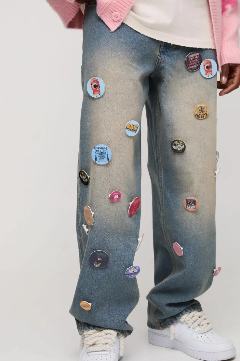 Online boohooMAN Relaxed Rigid Badge Detail Boxer Waistband Denim Jeans antique blue