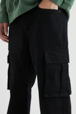 Cheap boohooMAN Relaxed Rigid Cargo Jeans true black
