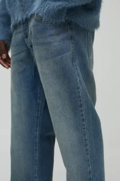 Online boohooMAN Relaxed Rigid Flare Jean vintage blue