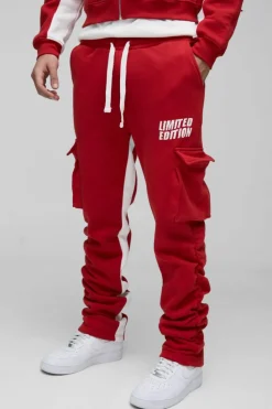 Online boohooMAN Ruched Star Applique Cargo Pocket Jogger red