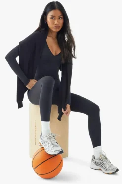 Store boohoo Seamless Sculpt Waist Plunge Long Sleeve Unitard black