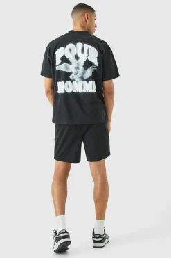 Discount boohooMAN Shorter Length Relaxed Fit Elasticated Waist Chino Shorts in black