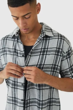 Hot boohooMAN Short Sleeve Checked Oversized Shirt grey