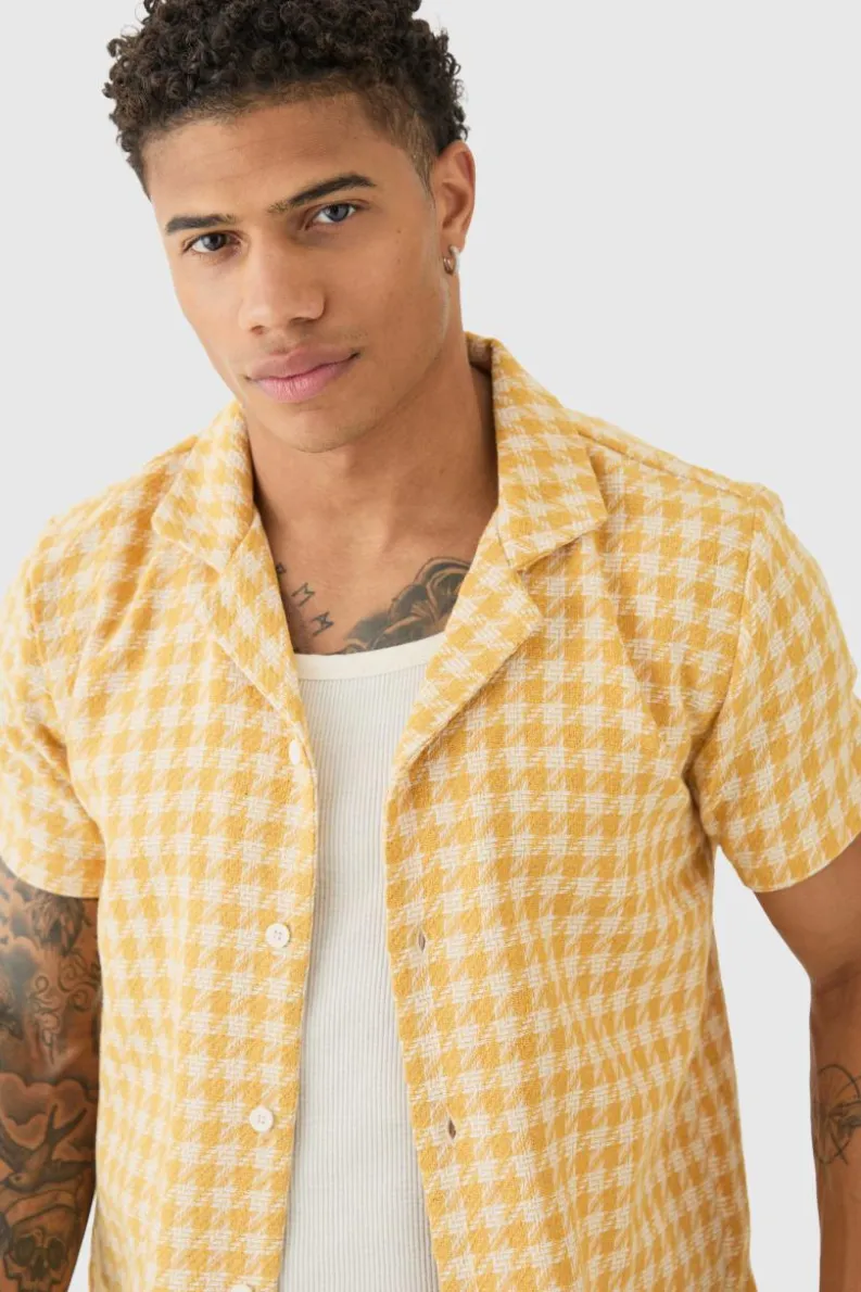 Sale boohooMAN Short Sleeve Linen Look Houndstooth Shirt mustard
