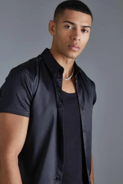 Fashion boohooMAN Short Sleeve Muscle Satin Shirt black