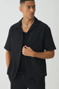 Shop boohooMAN Short Sleeve Revere Oversized Pleated Shirt black