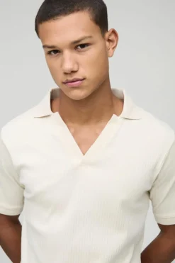 New boohooMAN Slim Rib Revere Polo ecru