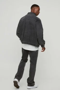 Online boohooMAN Slim Rigid Flared Embossed Belted Jeans grey