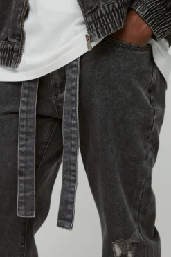 Online boohooMAN Slim Rigid Flared Embossed Belted Jeans grey