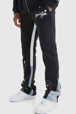 Store boohooMAN Slim Stacked Flare Jogger With Gusset Panel black