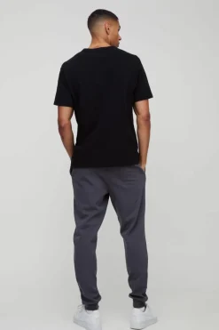 Online boohooMAN Slim Tapered Heavyweight Interlock Jogger grey