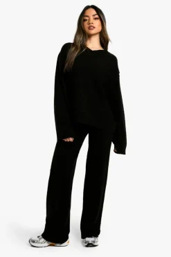 Flash Sale boohoo Soft Knit V Neck Jumper and Wide Leg Knitted Co-Ord black