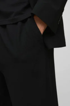 Online boohoo Straight Fit Textured Stretch Blazer & Trouser Suit black