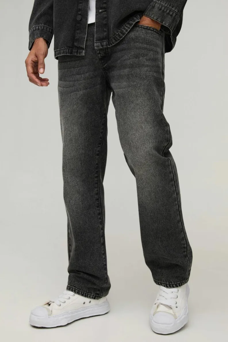 Sale boohooMAN Straight Leg Back Pocket Embroidered Jeans charcoal
